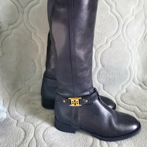 Tory Burch Boots 6M - Picture 2 of 4
